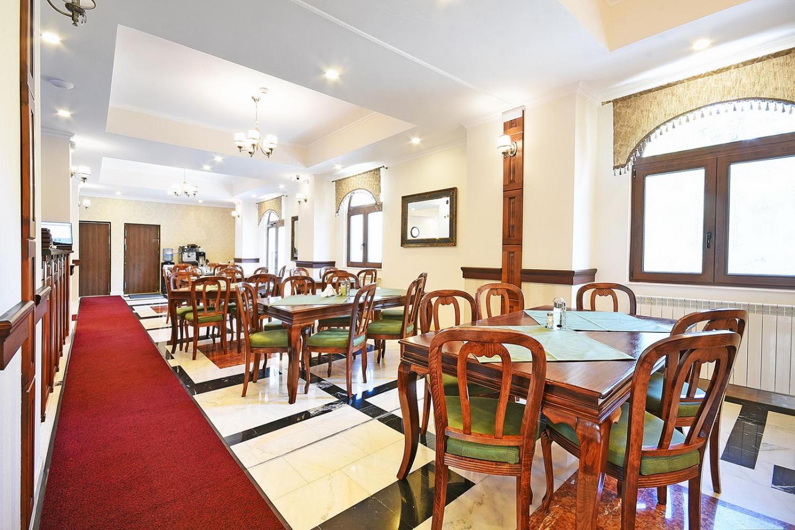 Hotel Moldavia Slănic-Moldova Exteriér fotografie