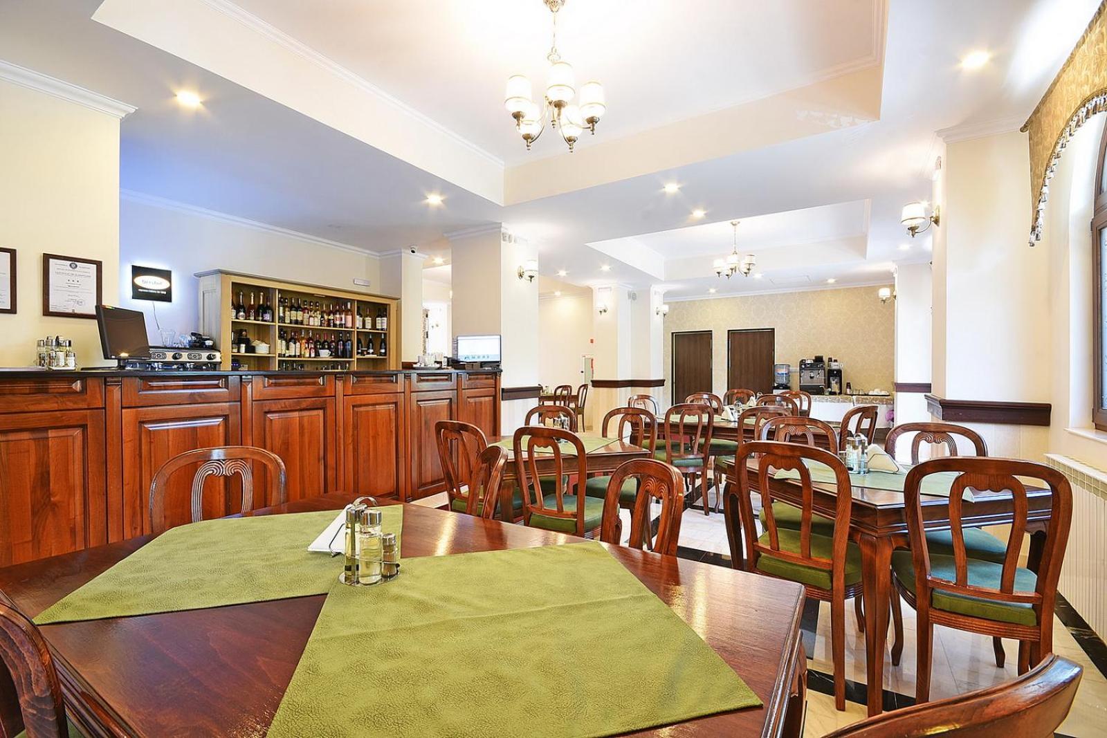 Hotel Moldavia Slănic-Moldova Exteriér fotografie